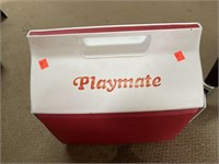 IGLOO Playmate Cooler Small Crack Works