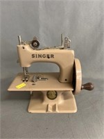 Singer Toy Sewing Machine