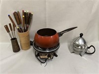 Fondue set and coffee press