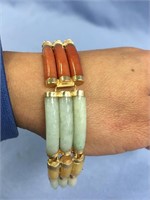 Bracelet 14kt gold with 5 different colors of jade