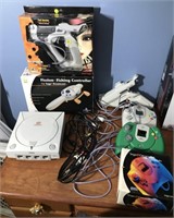 Sega Dreamcast Bundle, Console, 4 Controllers