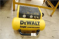 DeWalt 4 Gallon Compressor