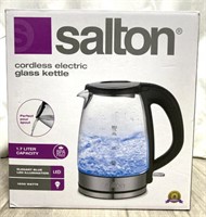 Salton Cordless Electric Kettle (pre Owned)