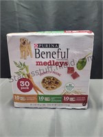 30 Pk Beneful Medleys Dog Food