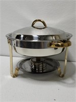 Gold accent oval chafing dish like new