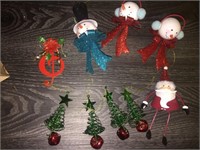 METAL & OTHER ORNAMENTS LOT