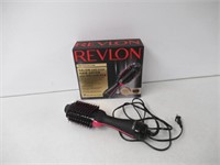 "Used" Revlon One-Step Hair Dryer & Volumizer Hot