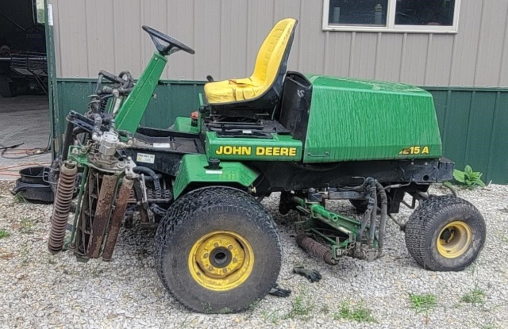 John Deere 3215 Diesel Fairway Mower