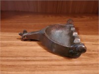 Vintage spur ashtray