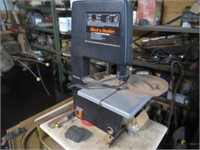 BLACK AND DECKER BANDSAW WITH STAND