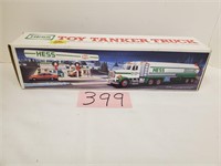 Hess Truck New in Box - Year 1990