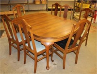 Dining Table w/ 7 Chairs & Leaf 72(60)x45x29