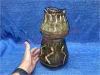 Lrg Pottery vase