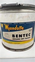 Vintage Fiber Barrel Wyandotte Chemical Dry Bleach