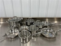 Pampered Chef Pots & Pan Set