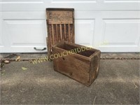 Antique Maderite washboard & advertising box