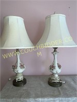 Pair of vintage porcelain tablelamps