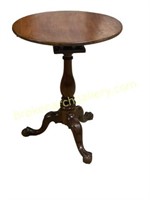 Period Chippendale Mahogany Candle stand