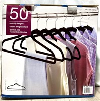 40 Pack Nonslip Hangers
