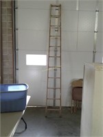 11 foot wood ladder