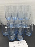 (13) blue vintage drinking glasses