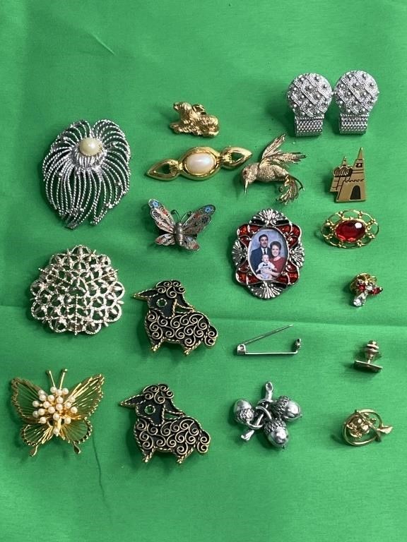 Broaches, Lapel Pins, Cuff Links