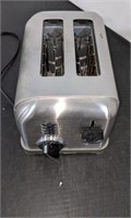 Stainless Steel Cuisinart Toaster