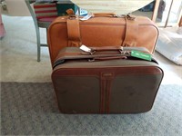 Luggage, two sets