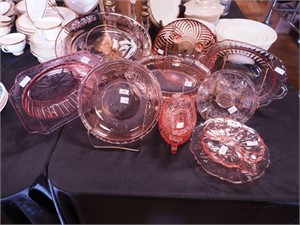 12 pieces pink Depression glass, mostly