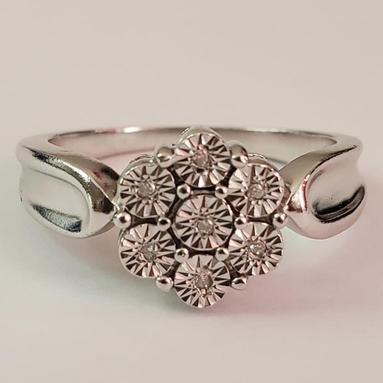 $140 Silver 7 Diamond Ring