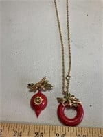 Vintage Christmas  Art Necklace and 2 pins