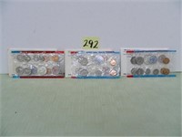 (3) US P/D Mint Sets 40% Silver (1968,69,70)