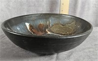 ARTISIT SIGNED POTTERY BOWL 9"