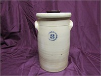 3 gallon stoneware butter churn crock w/lid.