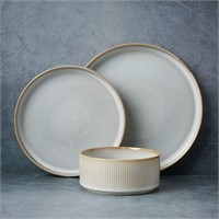 Famiware Star Dinner Set for 4, 12 Piece