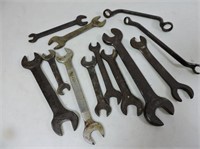 Selection of box & open end wrenches