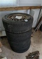 235/65R16 Winter tires/Honda rims