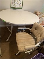 Vintage Dining Table & Captains Chairs