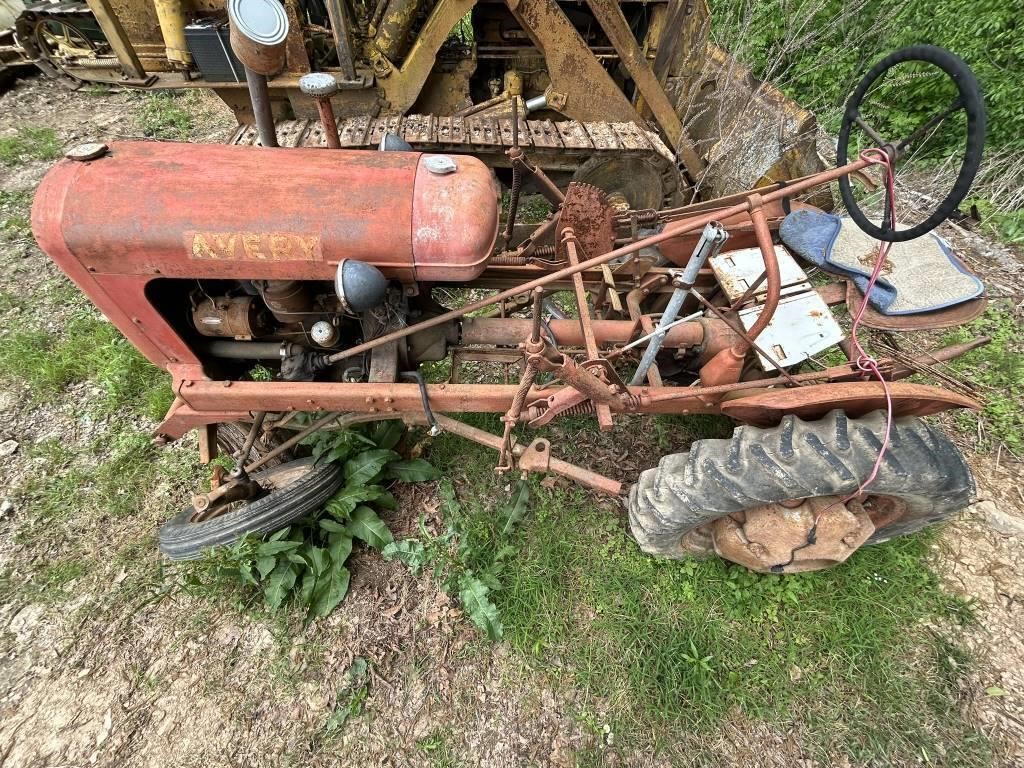 Vintage Tractors• Dozers • Mowers • Personal Property