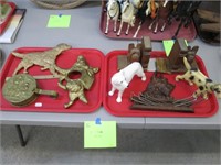 2 Trays of Dog Figures, Bookends, Tie Rack +++