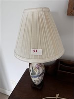 PORCELAIN LAMP WITH SHADE