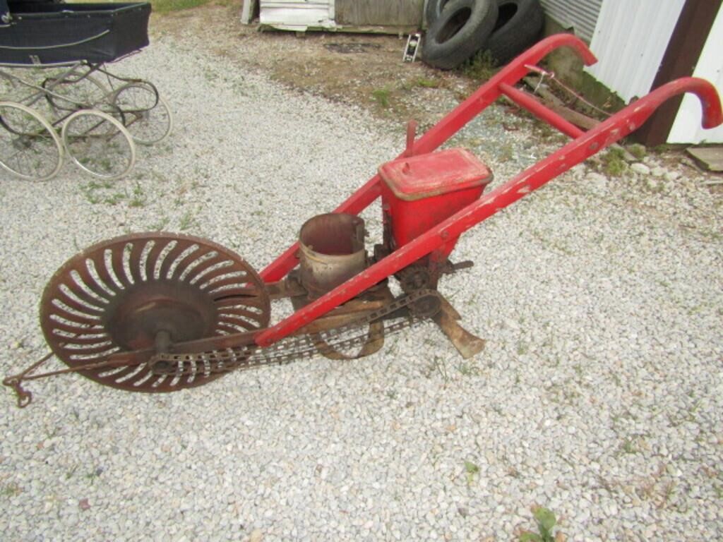 HOOISER HORSE DRAWN CORN PLANTER W/ FERT. BOX,