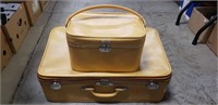 Amelia Earhart Suitcase & Cosmetic Bag