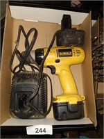 DeWalt 12v Drill, (2) Batteries, Charger