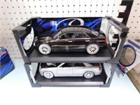 1:18 Scale  2 Chrysler 300 Special Edition cars