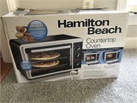 Hamilton Beach Countertop Oven (in box)