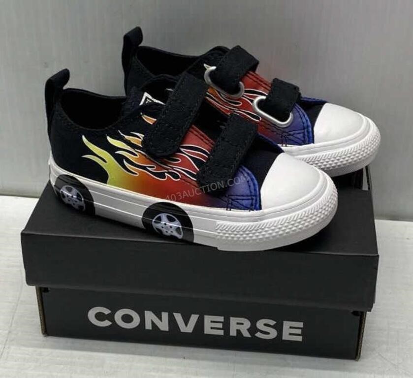 Sz 8 Kids Converse Shoes - NEW $45