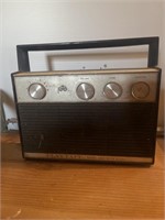 Play tape model 1403 vintage radio, and eight