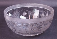 An etched and cut glass bowl, 9" diameter