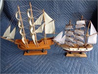 2 Small Wooden Ships #2 Set